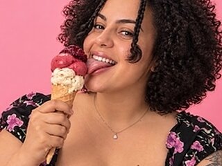 Babe Chantal's Live Cam