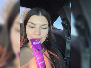 -MaybeBaby-'s Live Cam